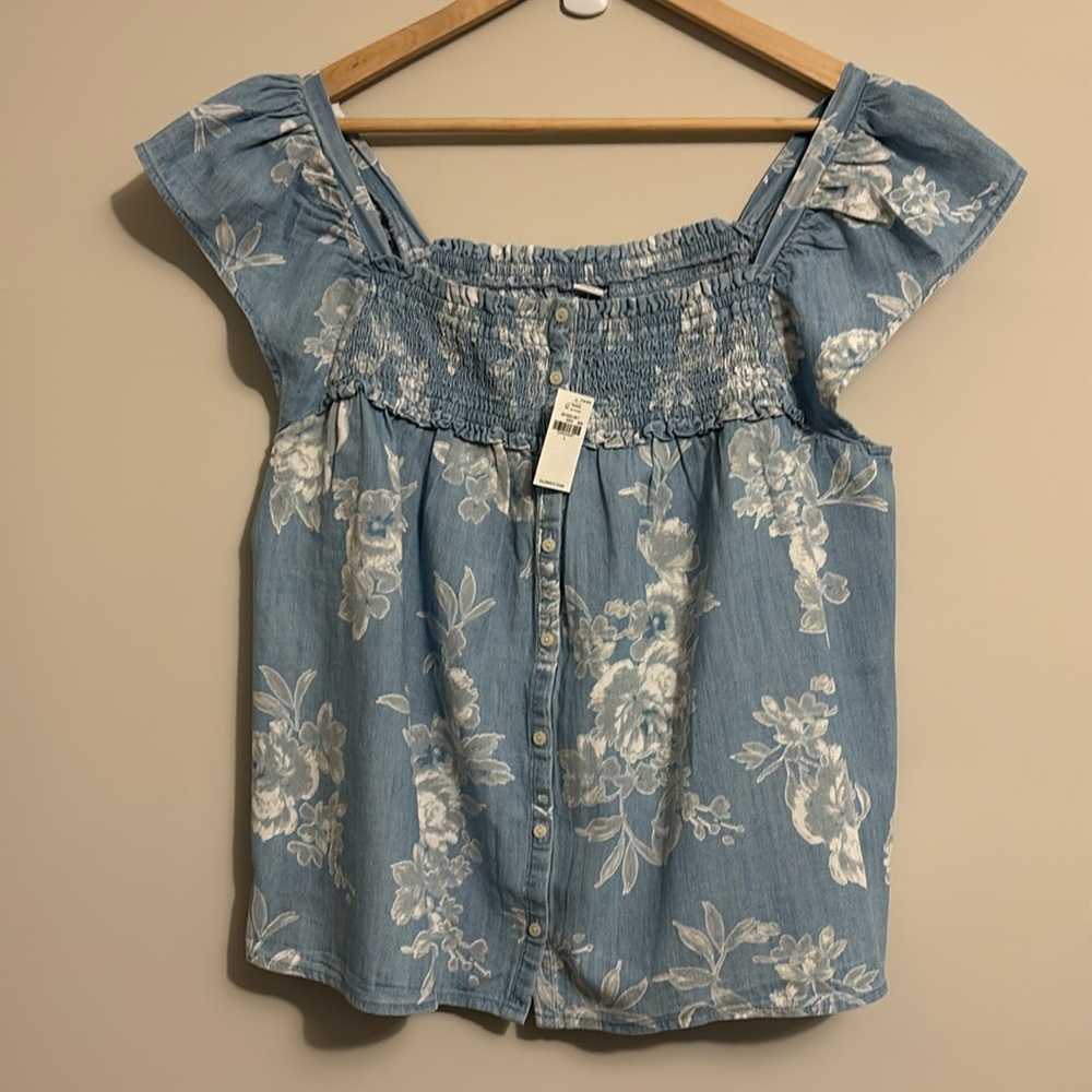 Old Navy Women’s Pretty Floral Top Size L Large NWT